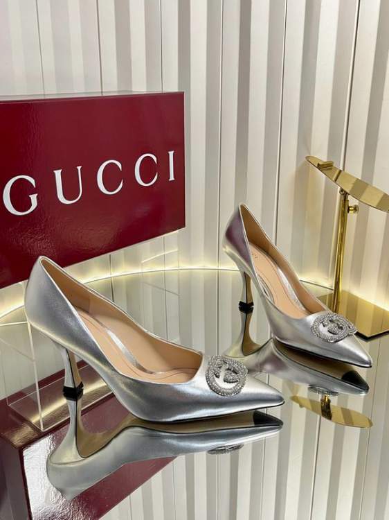 Picture of Gucci Shoes _SKUGuccisz35-42mnq12257558